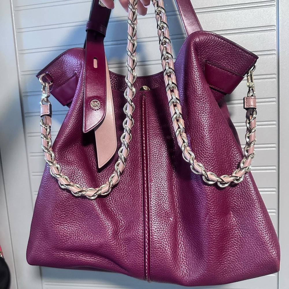 Michael Kors Burgundy Downtown Astor Pebbled Leather Shoulder/Crossbody Bag NWOT - Picture 13 of 13